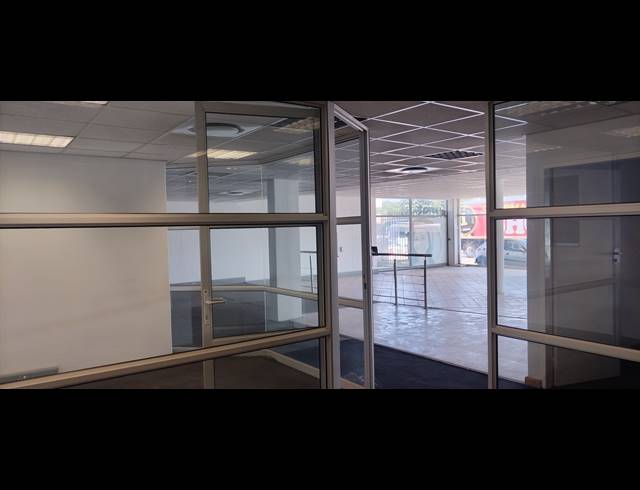 1,570M² WORKSHOP FOR SALE IN NELSPRUIT CENTRAL